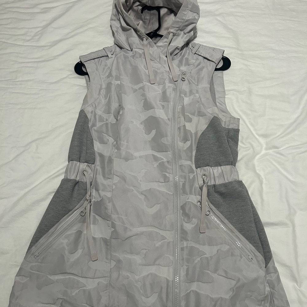 Blanc Noir Gray Hooded Women's Vest